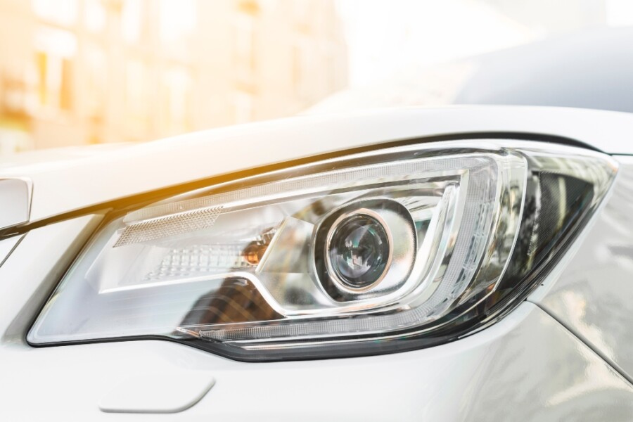 ¿Cuándo es Momento de Pulir Faros Coche? | Ralarsa