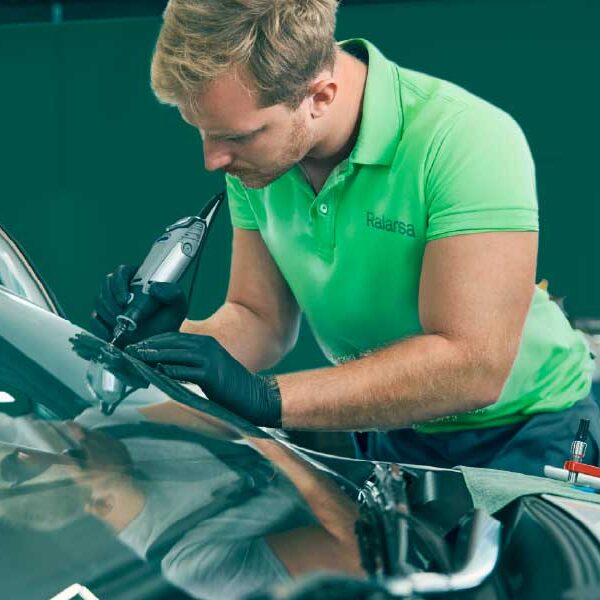 Ralarsa Especialista en Reparar la Luna del Coche | Ralarsa