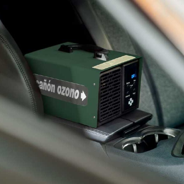 Tratamiento de Limpieza con Ozono del Coche | Ralarsa